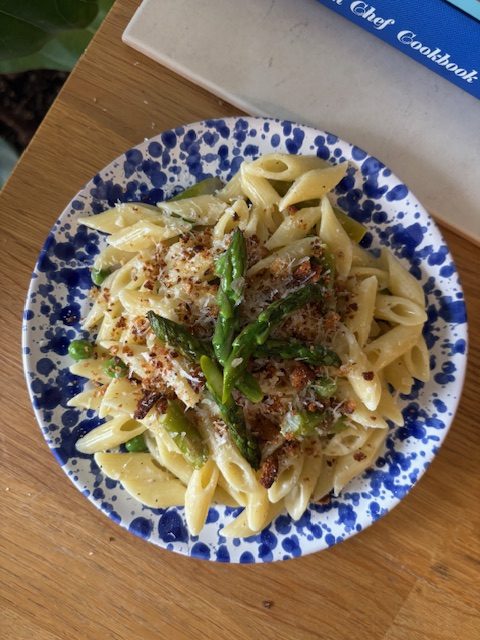 Spring Asparagus Pasta with&nbsp;Peas